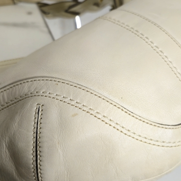 Coach Soho White Leather Hobo Shoulder Bag with Braided Handles 10043 - Picture 8 of 10